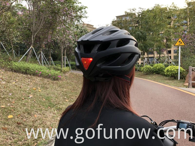 Smart LED Warning light Riding Helmet Electric Scooter and Other bike bicycle Or Motorcycles accessories G-FUN